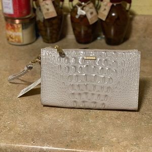 Brahmin Daisy Wristlet